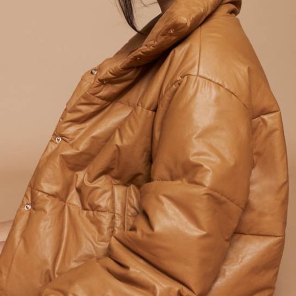 🥐SOLD🥐Princess Polly Camel Puffer Jacket - Picture 2 of 8